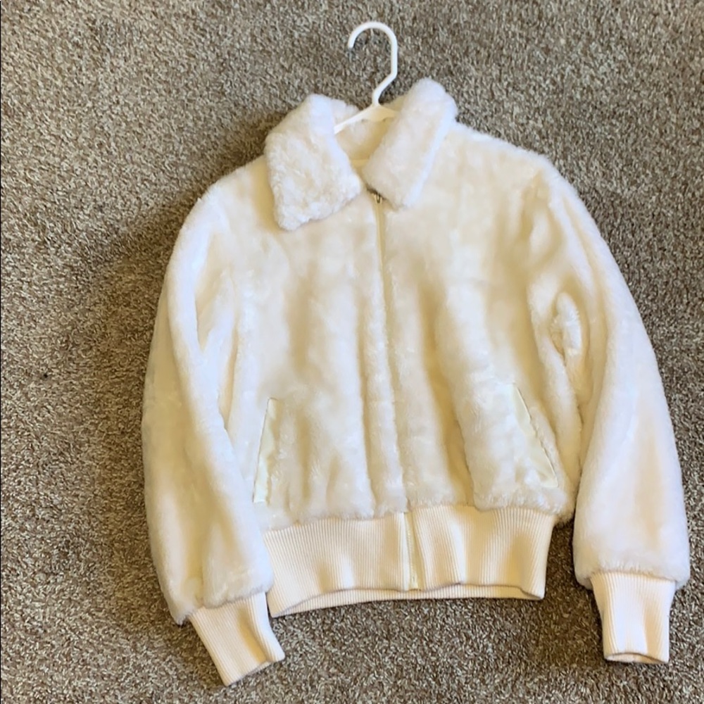 White fluffy jacket